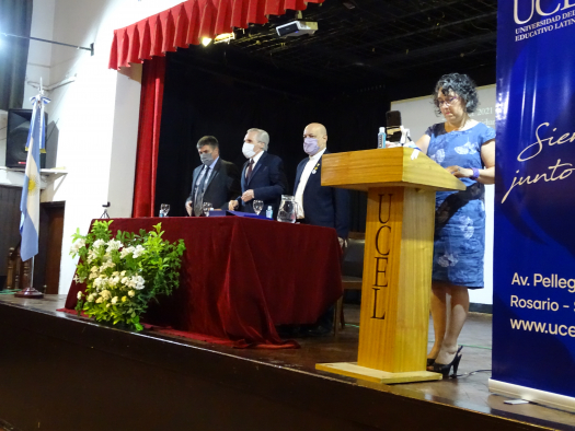 UCEL OTORGÓ EL TÍTULO DE DR. HONORIS CAUSA AL ING. EDUARDO MATOZO